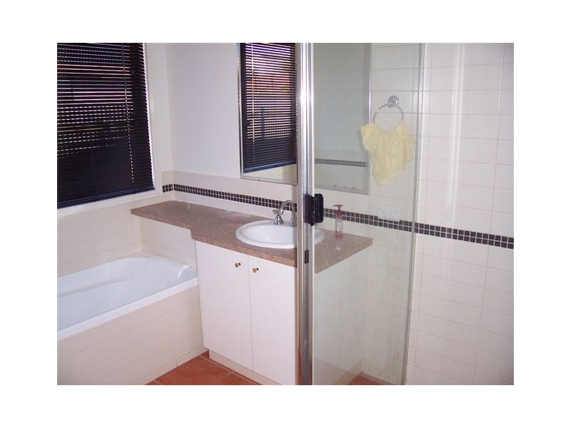 777 Greenwattle Street, Harristown QLD 4350