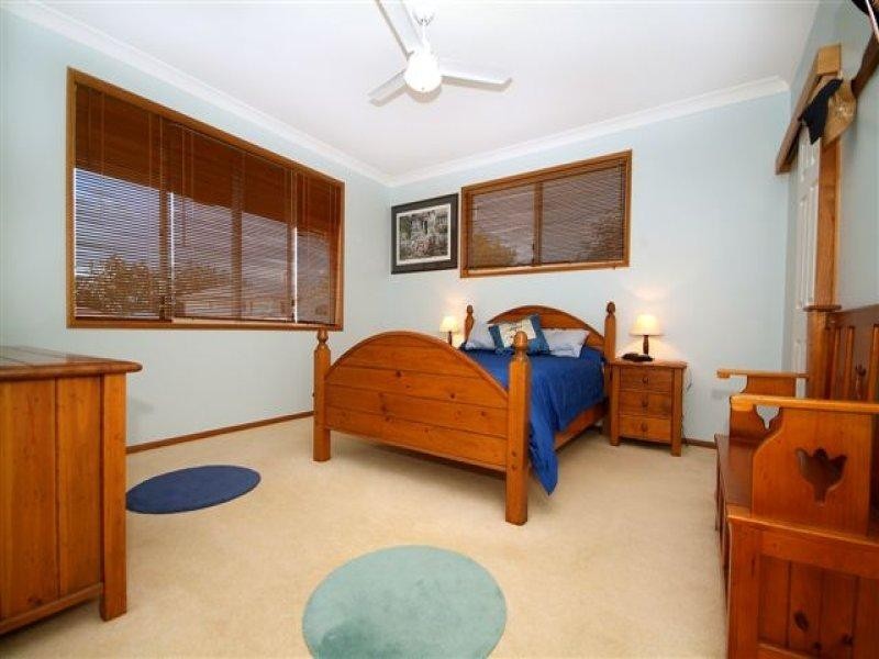 8 St Andrews Court, Middle Ridge QLD 4350