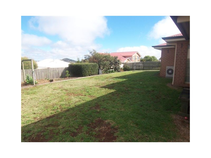 102 Wuth Street, Darling Heights QLD 4350