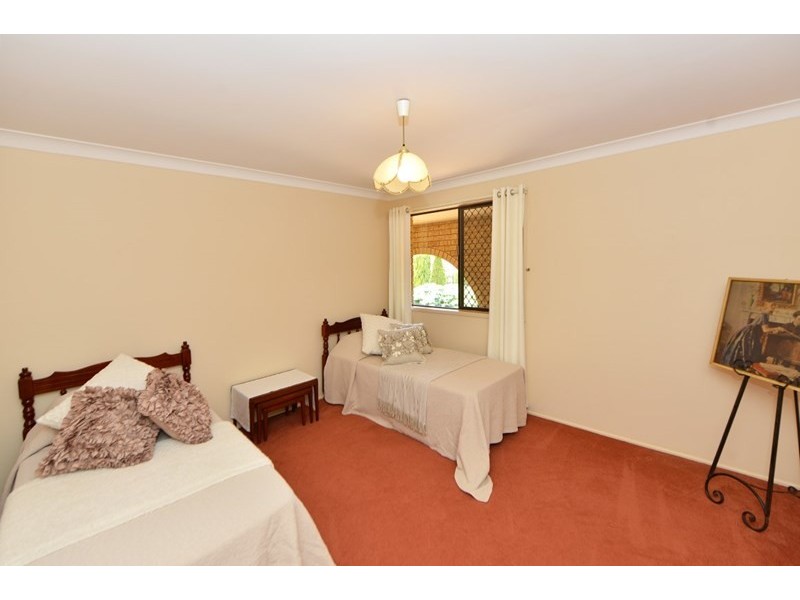 9 Risson Street, Wilsonton Heights QLD 4350