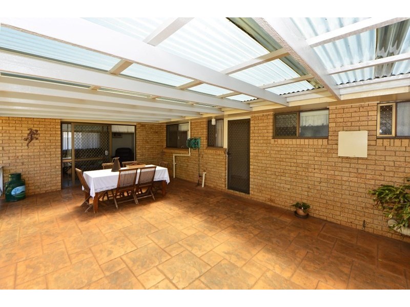 9 Risson Street, Wilsonton Heights QLD 4350