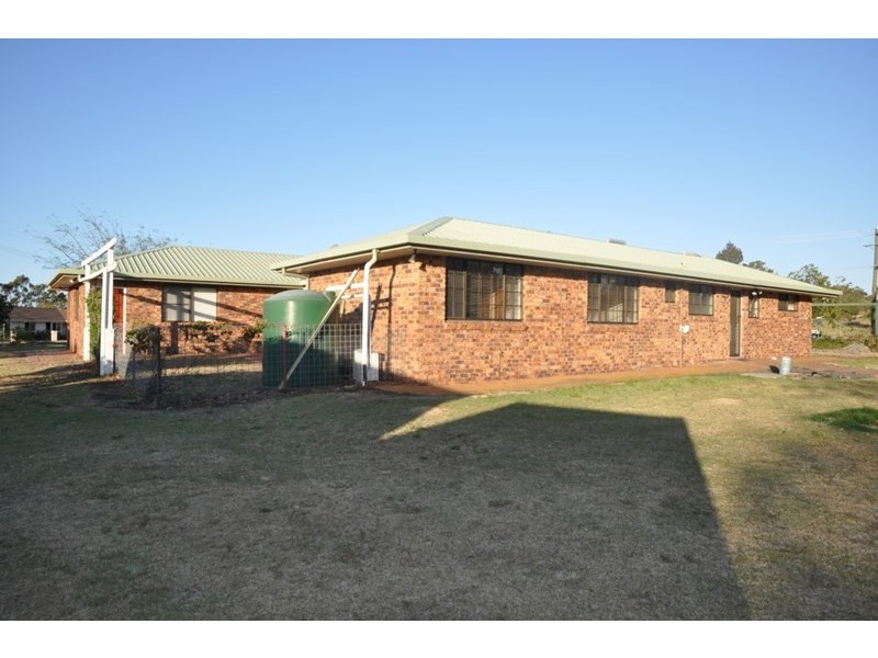 2 Gowrie Junction Road, Cotswold Hills QLD 4350