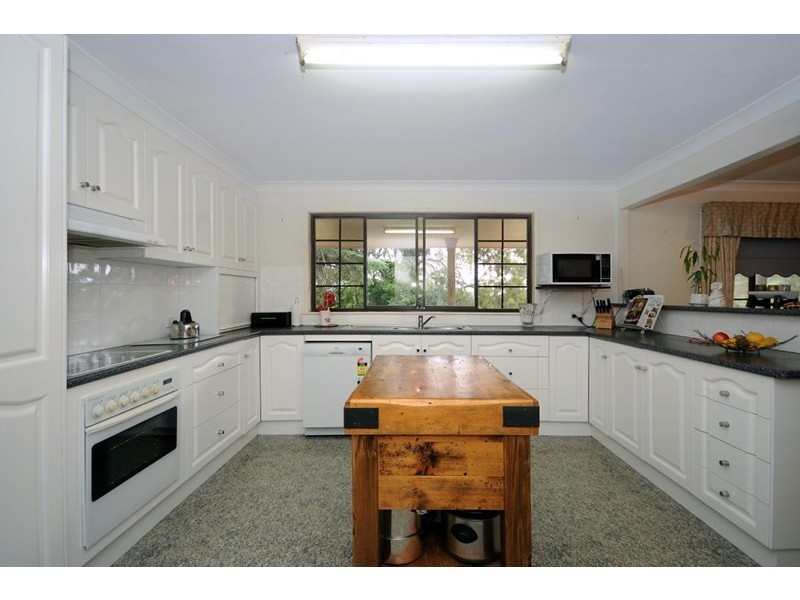27 Colonial Street, Torrington QLD 4350