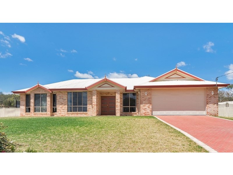 2 – 2a Academy Court, Glenvale QLD 4350