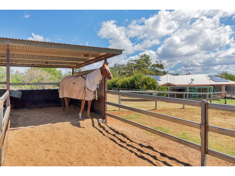 2 – 2a Academy Court, Glenvale QLD 4350