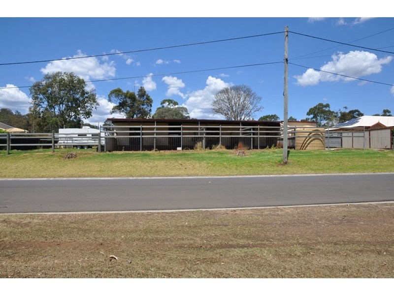 2 – 2a Academy Court, Glenvale QLD 4350