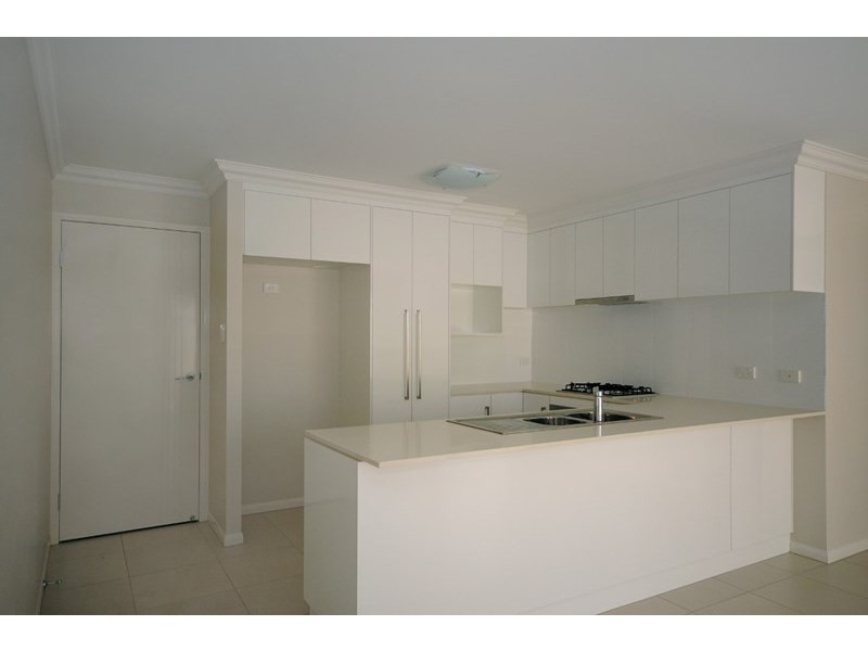 1 and 2 72a Cortess Street, Harristown QLD 4350