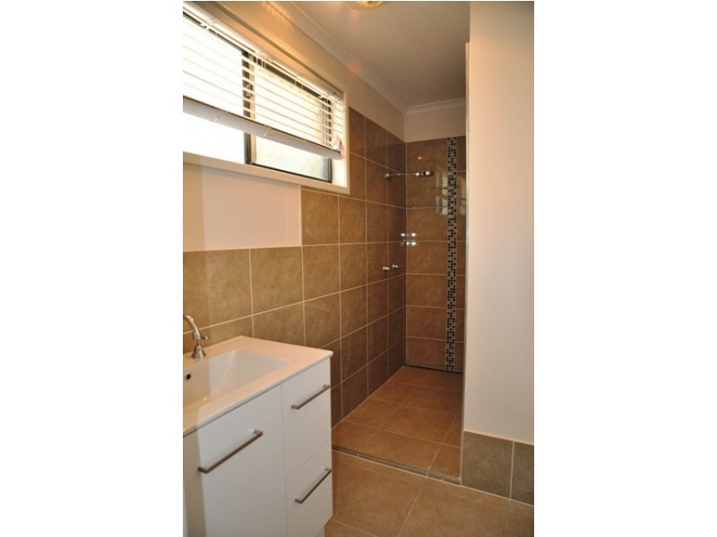 1/1 Oxford Street, Darling Heights QLD 4350