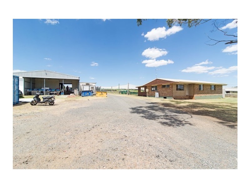 508 South Street, Glenvale QLD 4350