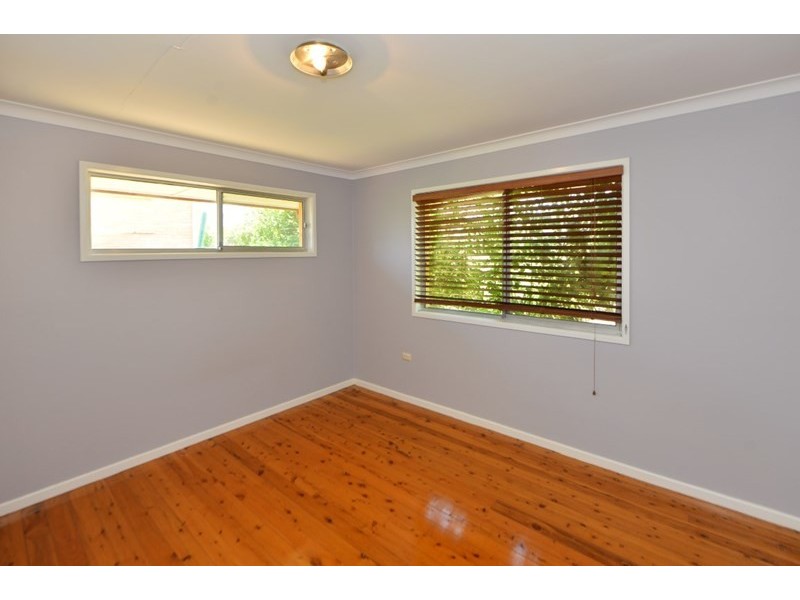 64 Sardon Street, Centenary Heights QLD 4350