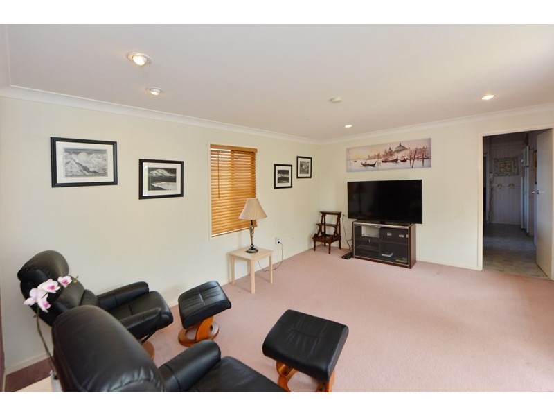 20 Skehan Street, Centenary Heights QLD 4350