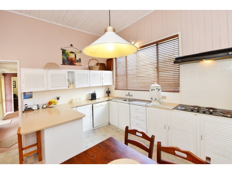 20 Skehan Street, Centenary Heights QLD 4350