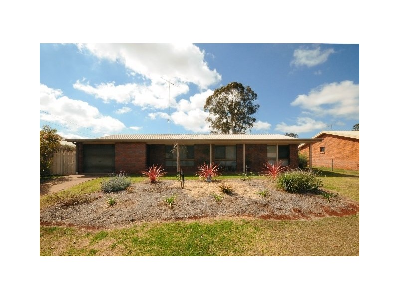 19 Bamboo Court, Darling Heights QLD 4350