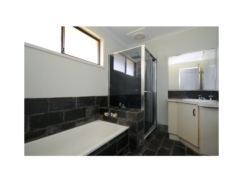 19 Bamboo Court, Darling Heights QLD 4350