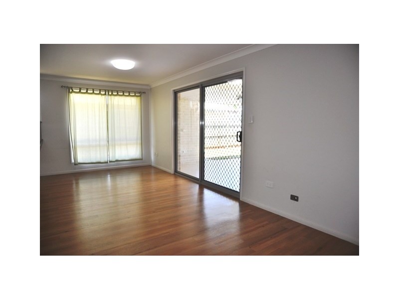 8 Lanagan Court, Middle Ridge QLD 4350