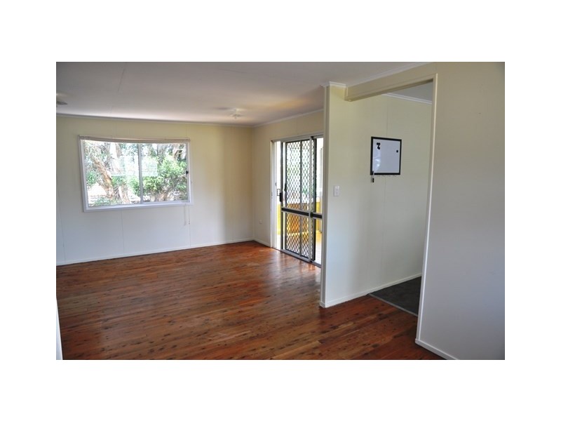 9 Noll Street, Kearneys Spring QLD 4350