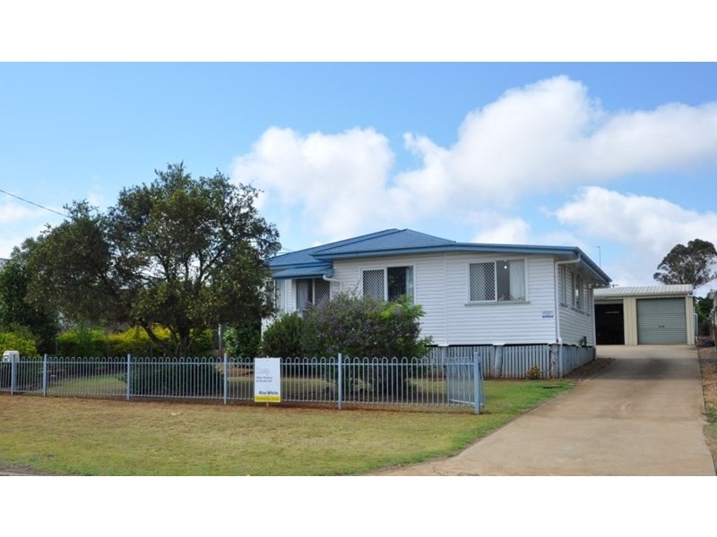 22 Avondale Street, Newtown QLD 4350