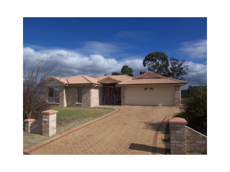11 Hanna Court, Westbrook QLD 4350