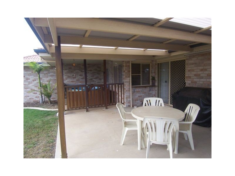 11 Hanna Court, Westbrook QLD 4350