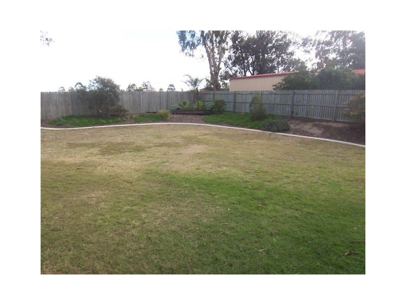 11 Hanna Court, Westbrook QLD 4350