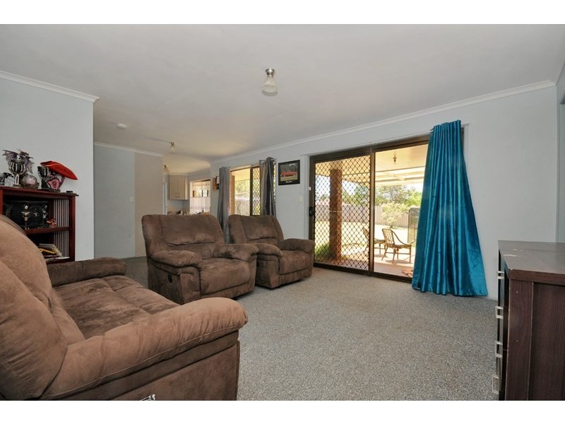 16 Melway Crescent, Harristown QLD 4350