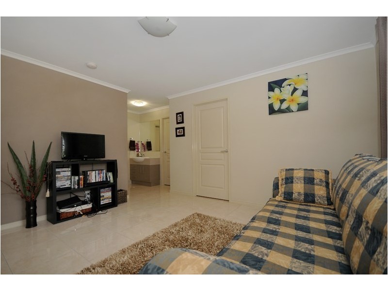 4 Volp Court, Highfields QLD 4352