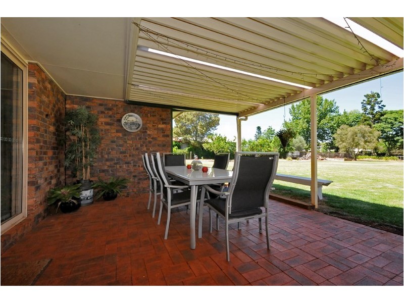3 Castille Court, Highfields QLD 4352