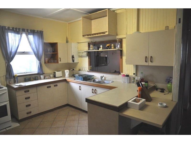 3 Fanny Street, Newtown QLD 4350