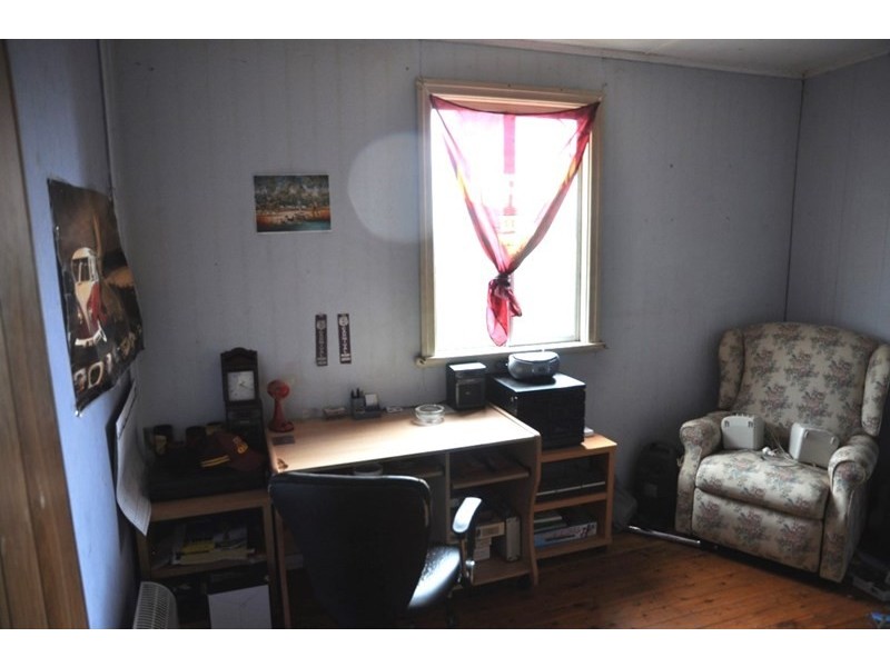 3 Fanny Street, Newtown QLD 4350