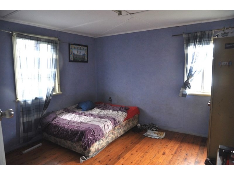 3 Fanny Street, Newtown QLD 4350