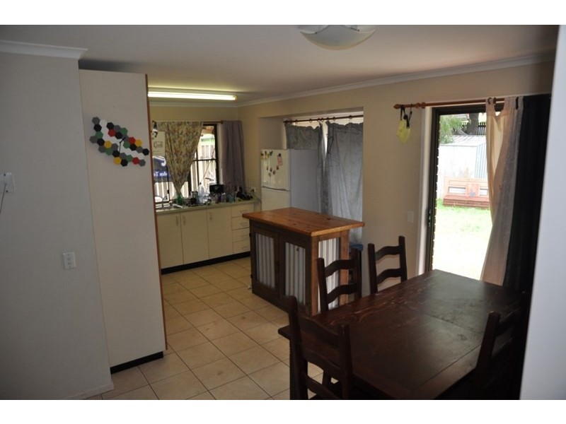 22 Yalumba Crescent, Wilsonton Heights QLD 4350