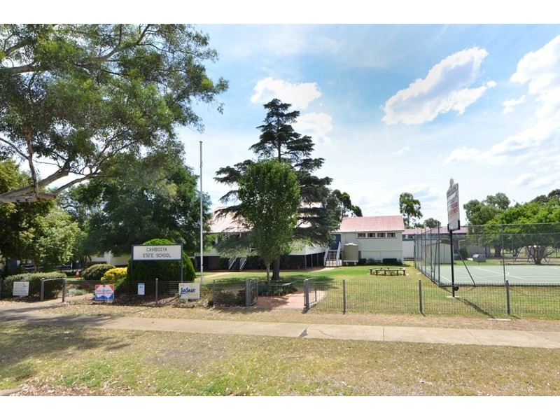 2 Fairfax Street, Cambooya QLD 4358