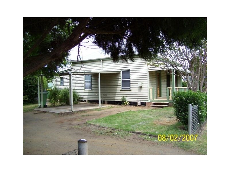 114 Hill Street, Newtown QLD 4350