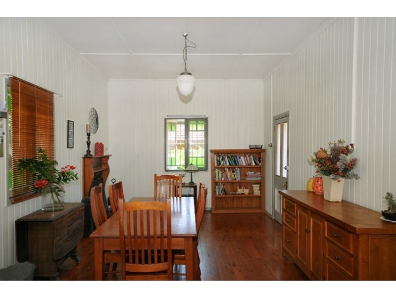 43 Drayton Road, Harristown QLD 4350