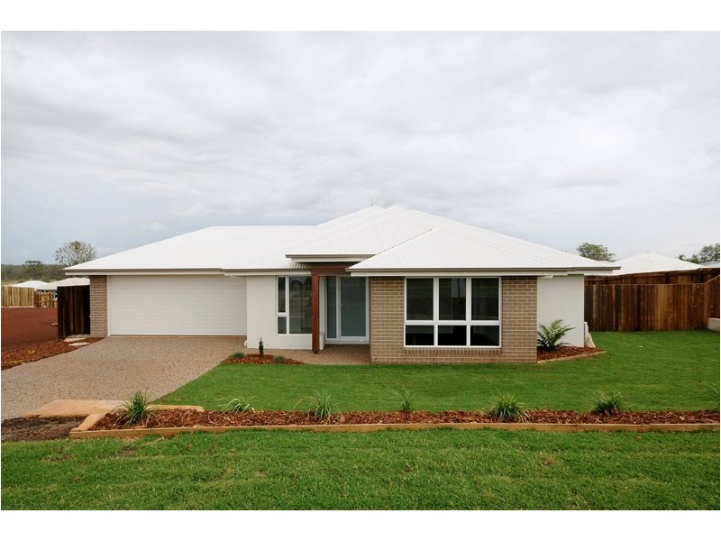 10 Gillmeister Street, Highfields QLD 4352
