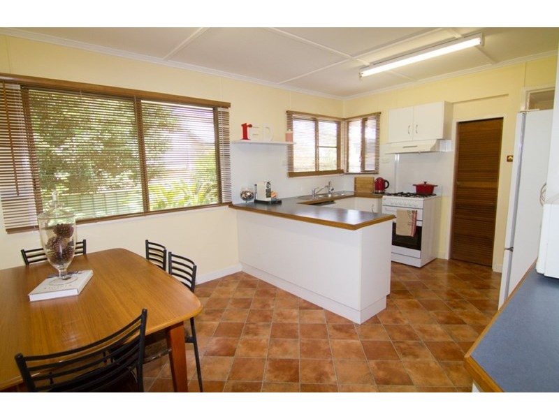 322 Bridge Street, Newtown QLD 4350
