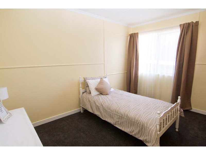 322 Bridge Street, Newtown QLD 4350