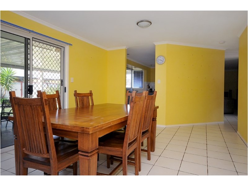 1 Richards Avenue, Cambooya QLD 4358