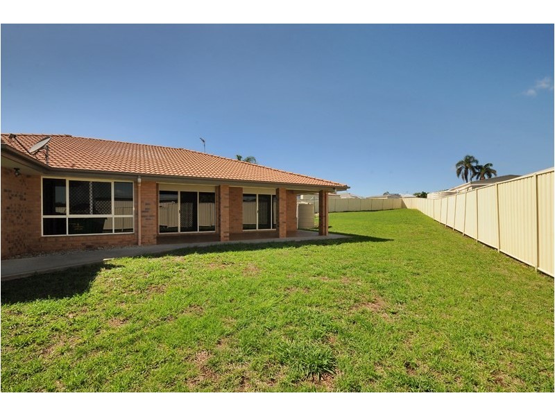 3 Tennyson Court, Westbrook QLD 4350