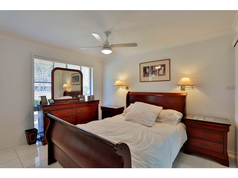 8 Dippel Street, Middle Ridge QLD 4350