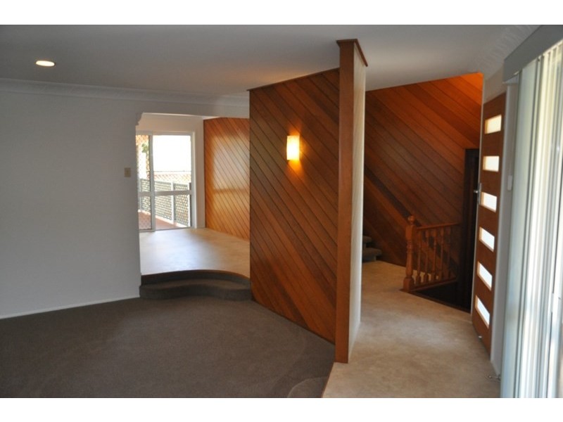 12 Hazzard Street, Centenary Heights QLD 4350