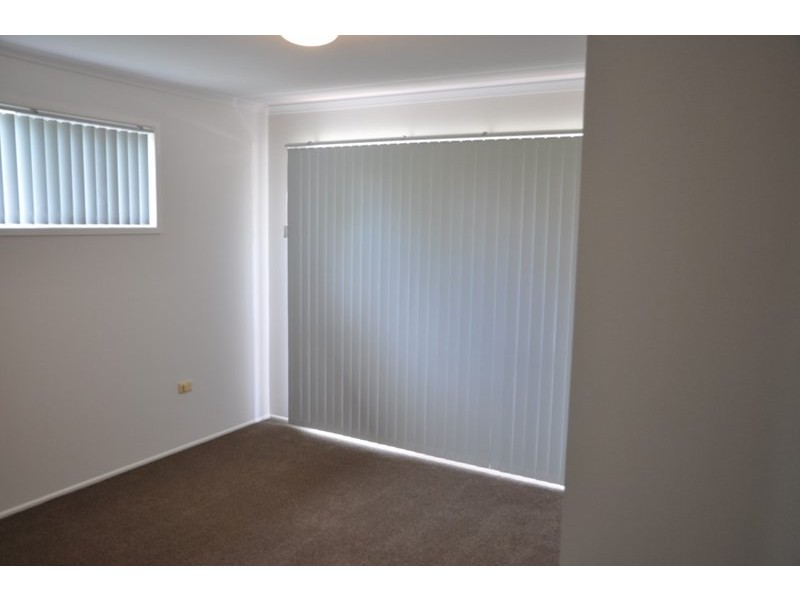 12 Hazzard Street, Centenary Heights QLD 4350