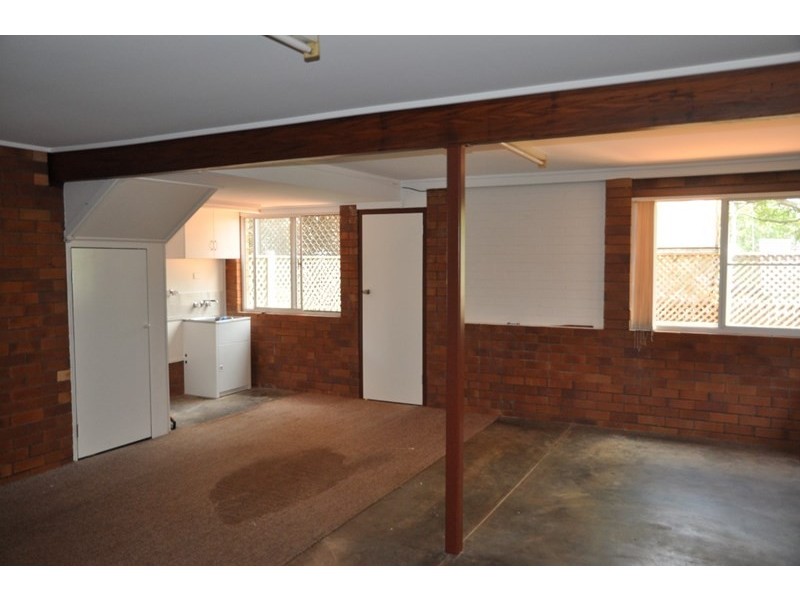 12 Hazzard Street, Centenary Heights QLD 4350