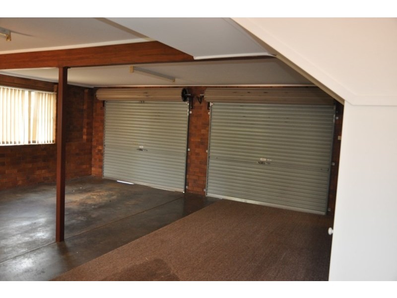 12 Hazzard Street, Centenary Heights QLD 4350