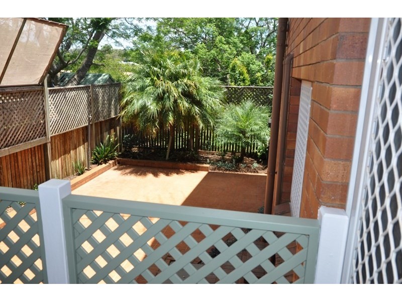 12 Hazzard Street, Centenary Heights QLD 4350