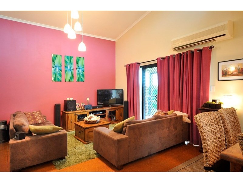 15 Palmer Drive, Highfields QLD 4352