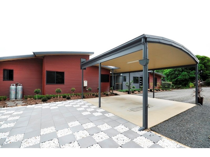 15 Palmer Drive, Highfields QLD 4352