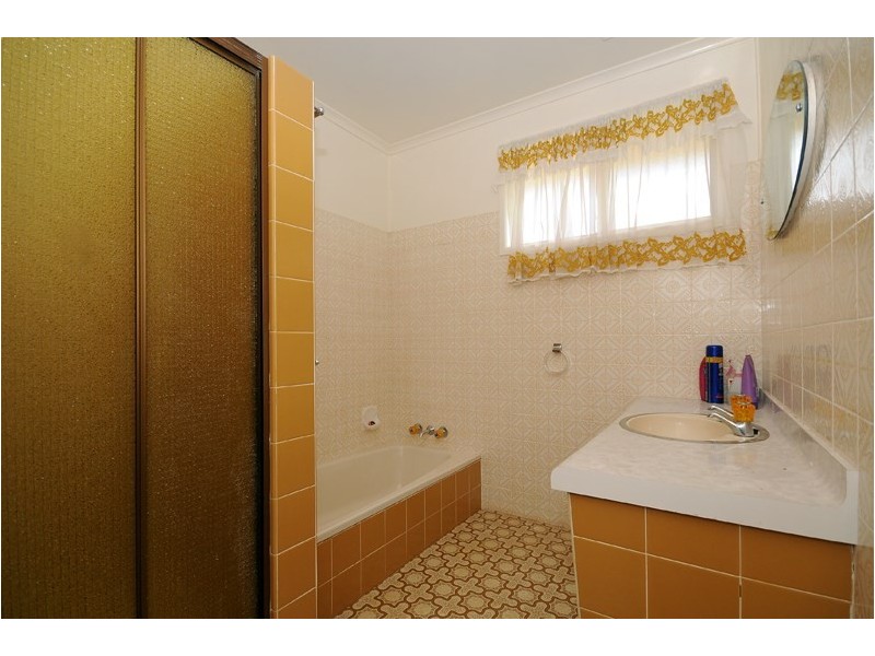 23 Heathwood Street, Rangeville QLD 4350