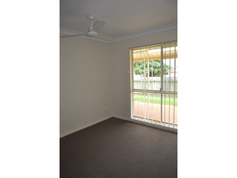 2 Deller Court, Middle Ridge QLD 4350