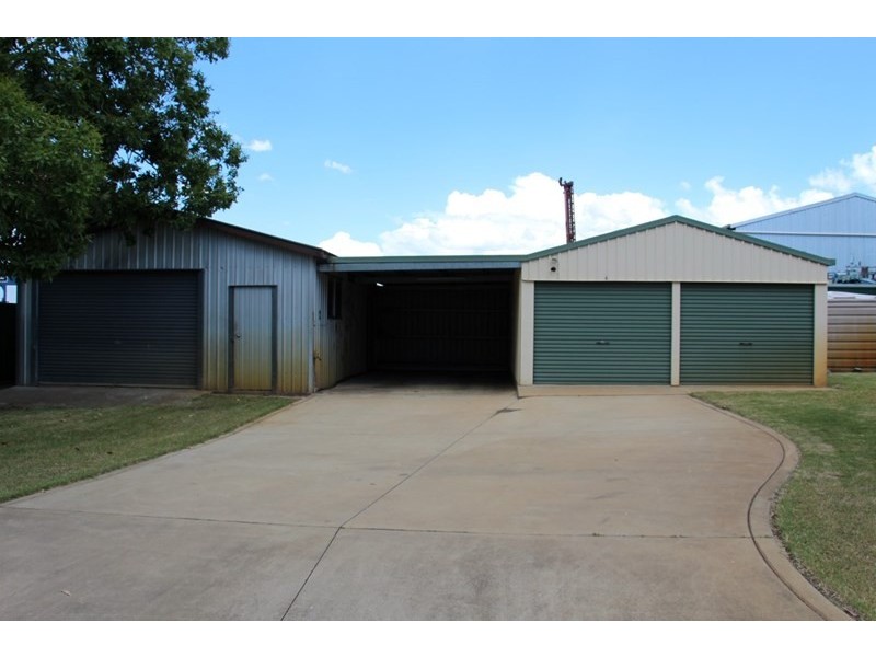 5 Gowrie Mountain School Road, Kingsthorpe QLD 4400